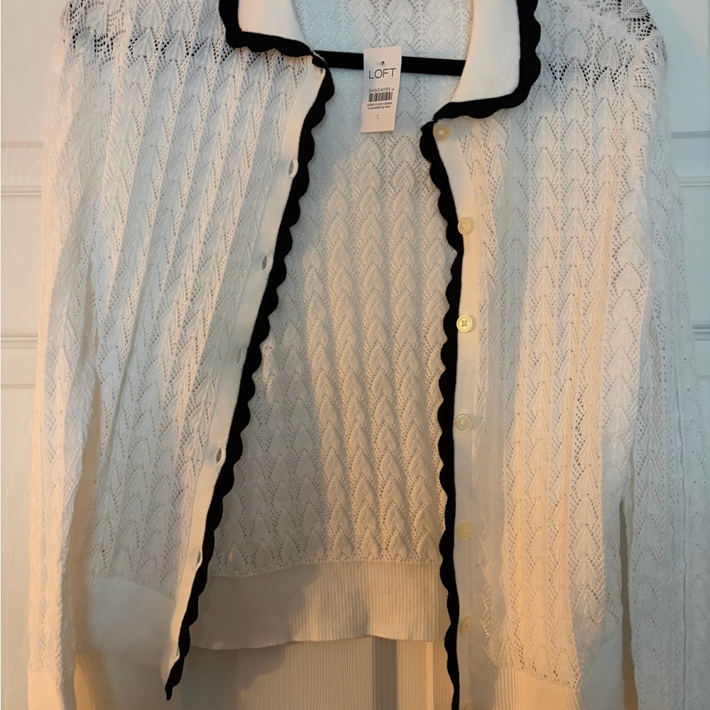 LOFT Ivory Cardigan with Black Scallop Trim NWT - Picture 2 of 6